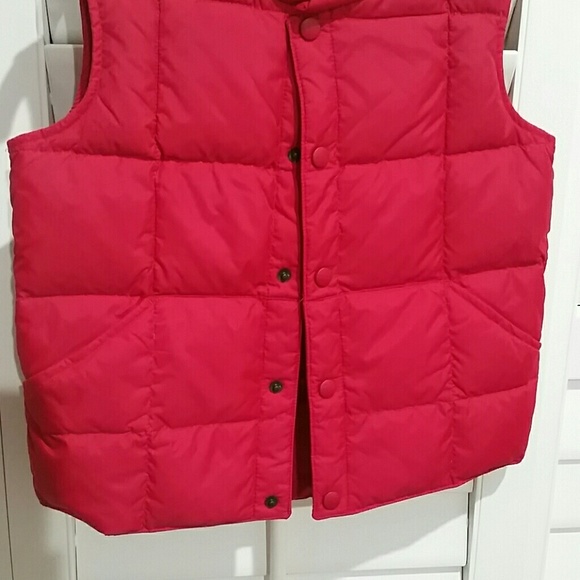NWOT 5/6 Puffer Vest - Picture 3 of 6
